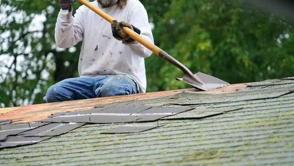 diy replacing roof shingles